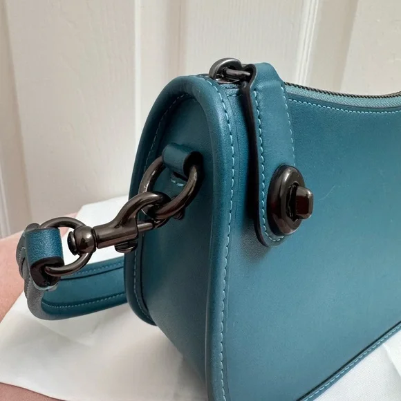 Coach Swinger Bag in Retro Teal - Picture 7 of 10